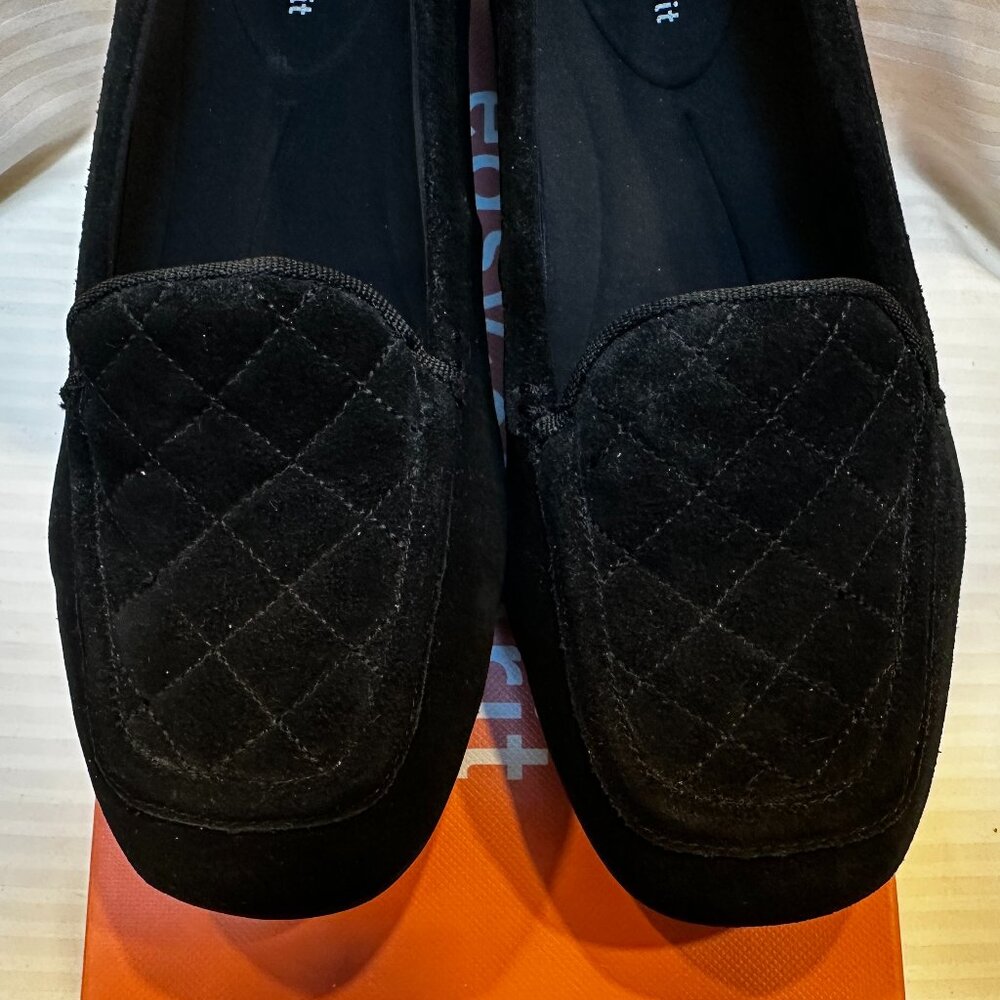 BRAND NEW IN BOX! EASY SPIRIT WYNTER QUILTED BLACK SUEDE LOAFER SIZE 6.5 - Picture 5 of 8